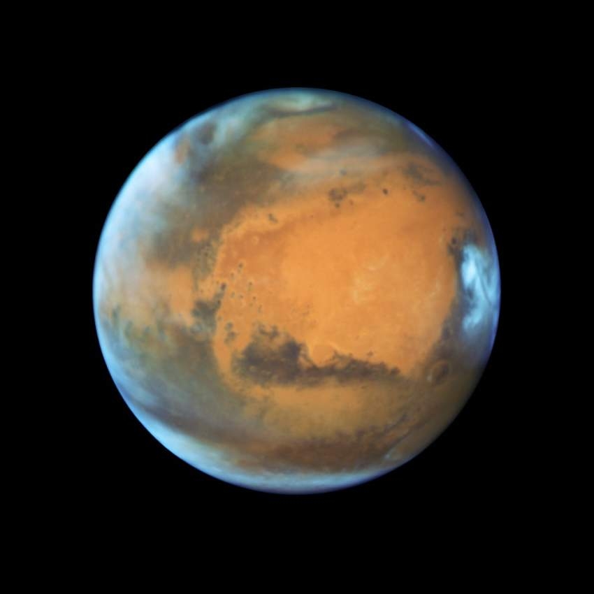 فتح الباب أمام إرسال أسماء البشر إلى المريخ