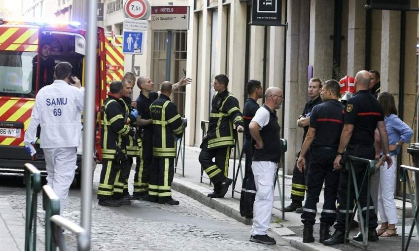 الشرطة الفرنسية تبحث عن «هارب بدراجة هوائية» بعد انفجار ليون