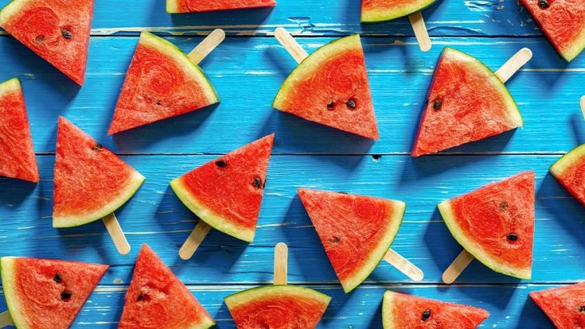 10 فوائد لفاكهة الصيف المفضلة "البطيخ الأحمر"