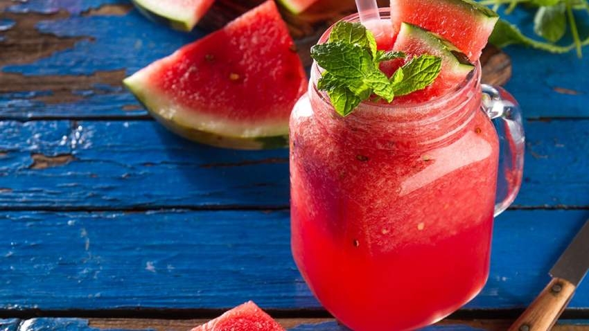 10 فوائد لفاكهة الصيف المفضلة "البطيخ الأحمر"