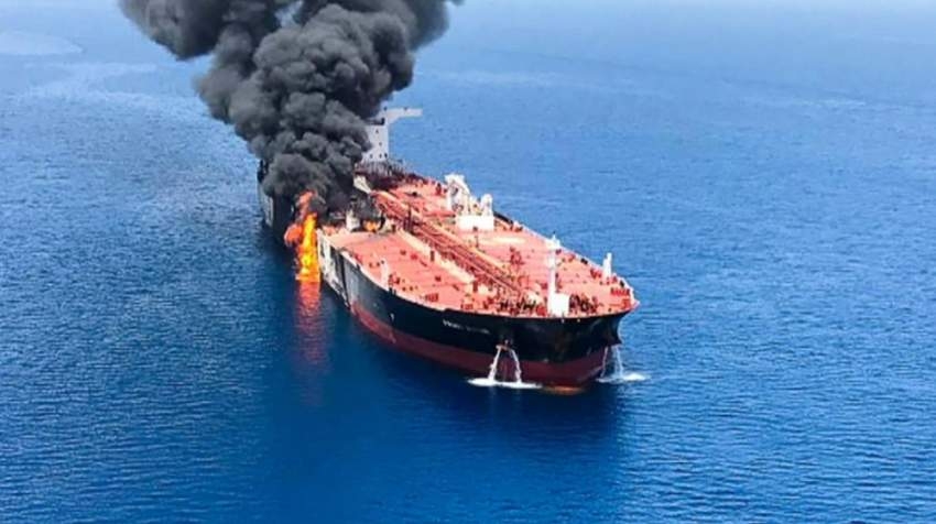 حرب الناقلات تهبط بالبورصات الخليجية وترفع أسعر النفط