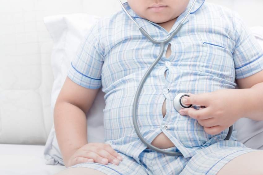 دراسة تكشف خطر الإصابة بارتفاع ضغط الدم على الأطفال البدناء