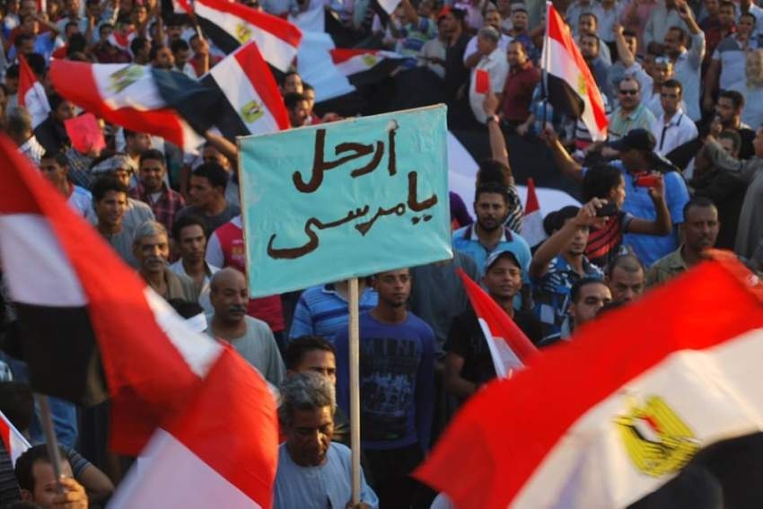 رحيل مرسي.. سقوط «الورقة الأخيرة» لتنظيم الإخوان الإرهابي في مصر
