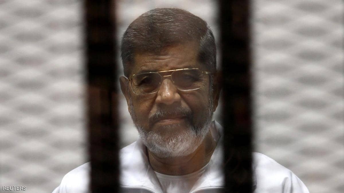 مصر تستنكر الدعوة لإجراء تحقيق حول وفاة مرسي