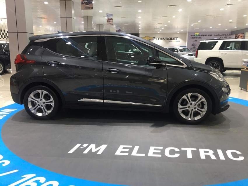 1000 سيارة كهربائية في دبي تشحن مجاناً ضمن «الشحن الأخضر»