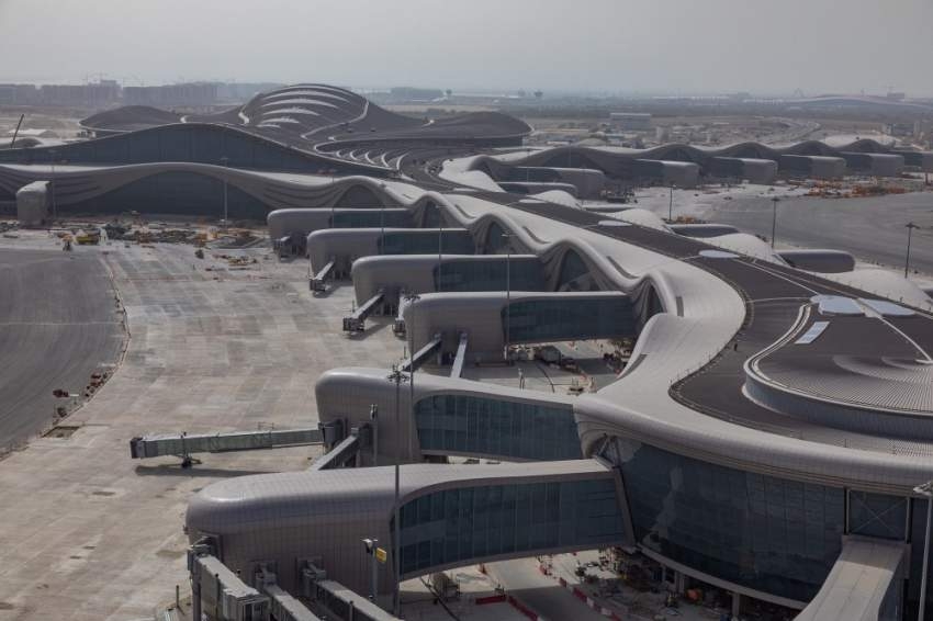 مطارات أبوظبي تنفذ أولى التجارب التشغيلية في مبنى المطار الجديد