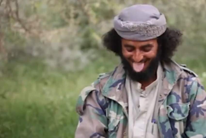 يضرب الظالمين بالظالمين.. القاعدة تكشف «هوليوود» داعش في اليمن
