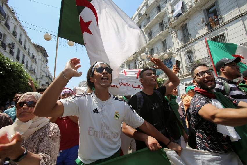 «الحبس المؤقت» لوزير العدل الجزائري الأسبق