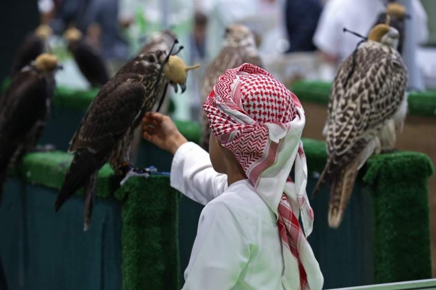 5 مطالب شبابية في ختام «أبوظبي للصيد والفروسية»