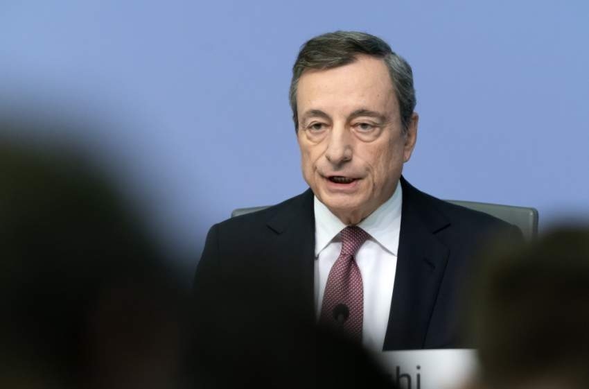 المركزي الأوروبي يخفض الفائدة الرئيسية ويعتزم استئناف شراء السندات