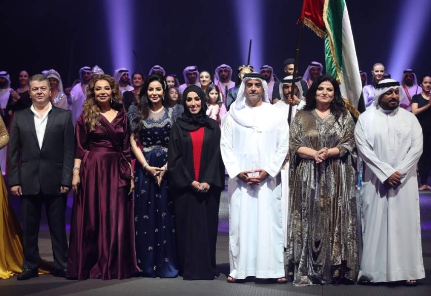 نهلة الفهد: "الحضن العربي" رسالة محبة وسلام من الإمارات إلى العالم