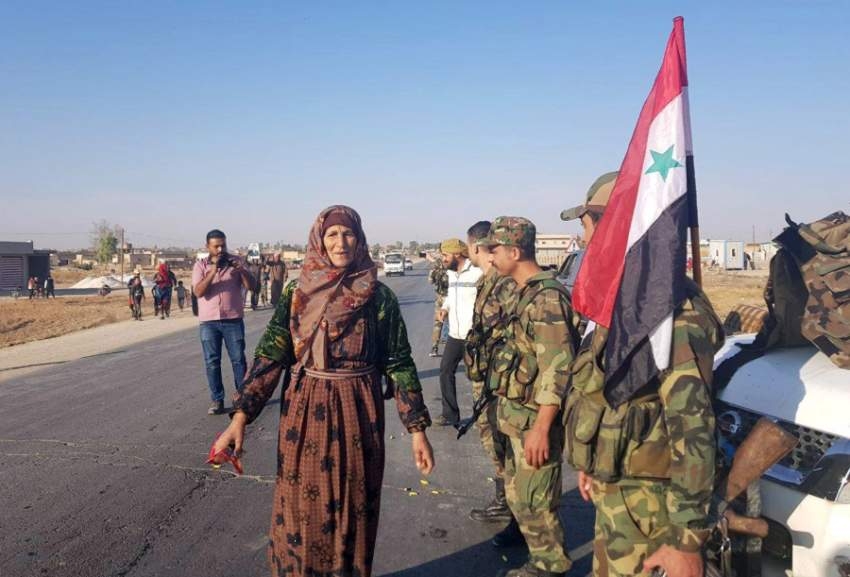 الجيش الحكومي السوري يدخل بلدة عين عيسى في ريف الرقة