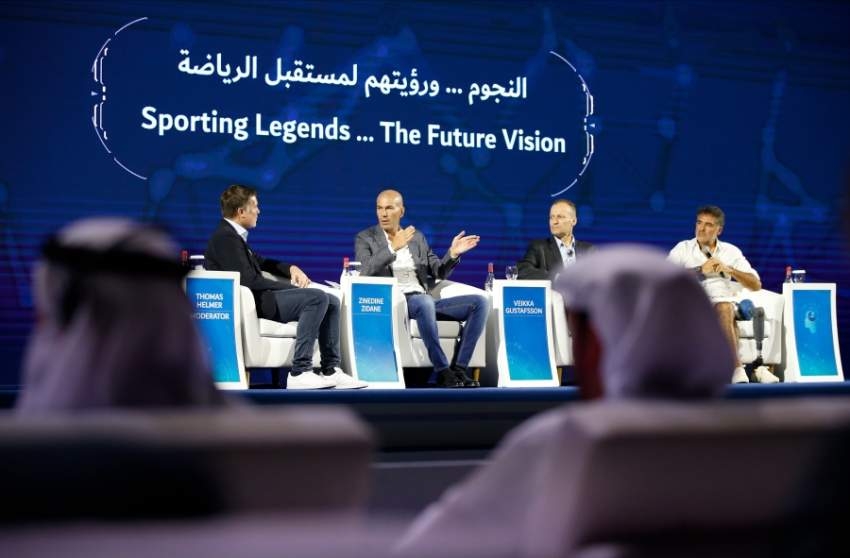 أحمد بن محمد يفتتح "دبي الرياضي للذكاء الاصطناعي"
