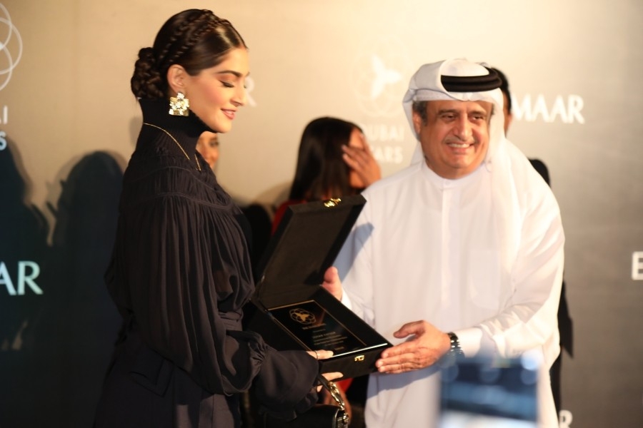 رسمياً .. افتتاح ممر المشاهير في دبي