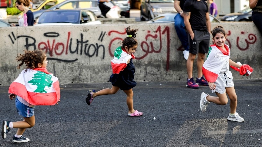 أغنية أطفال تتحول إلى هتاف للمحتجين في لبنان