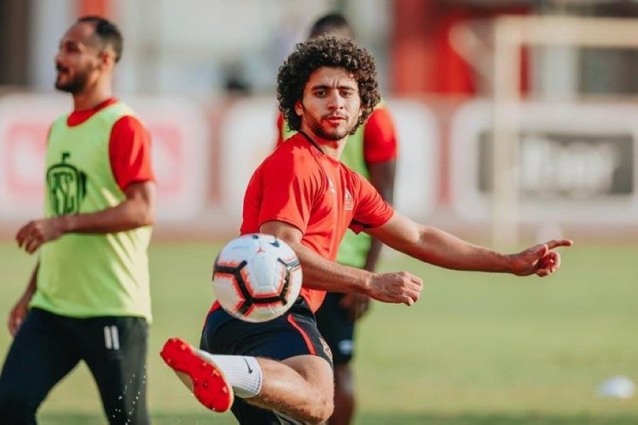 تركي آل الشيخ يعلن  التكفل بعلاج لاعب وسط الأهلي المصري