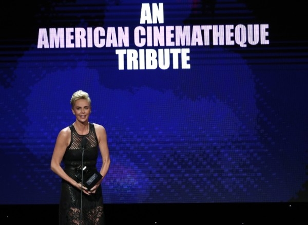 «جرأة» تشارليز ثيرون تمنحها جائزة «أميريكن سينماتك»