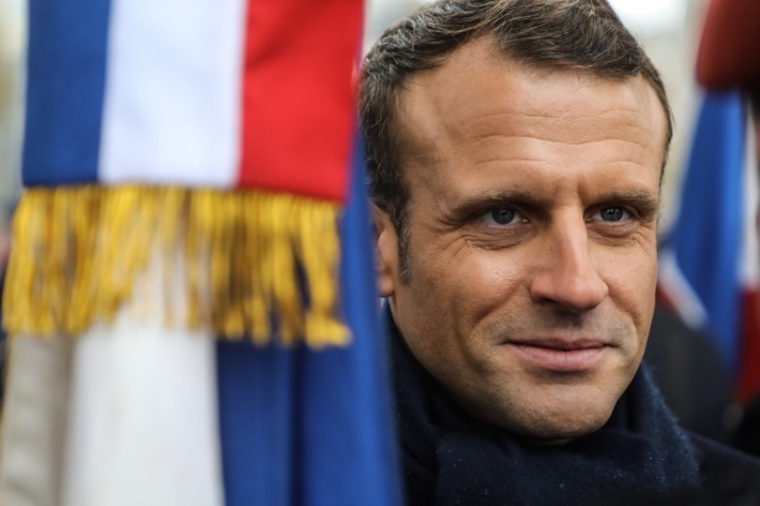 رئيس فرنسا يمنح مسؤولين إماراتيين وسامي «جوقة الشرف الوطني» و«الاستحقاق»