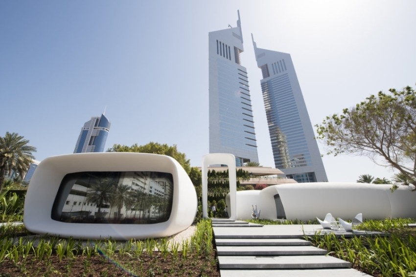 أكاديمية دبي للمستقبل تطلق 10 برامج لتأهيل قادة وخبراء مستقبليين