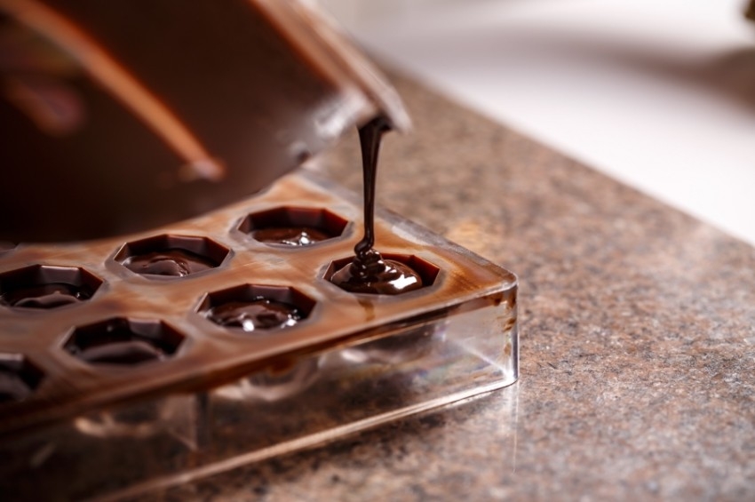 السلطات النمساوية تبحث عن لص سرق 20 طناً من الشوكولاتة