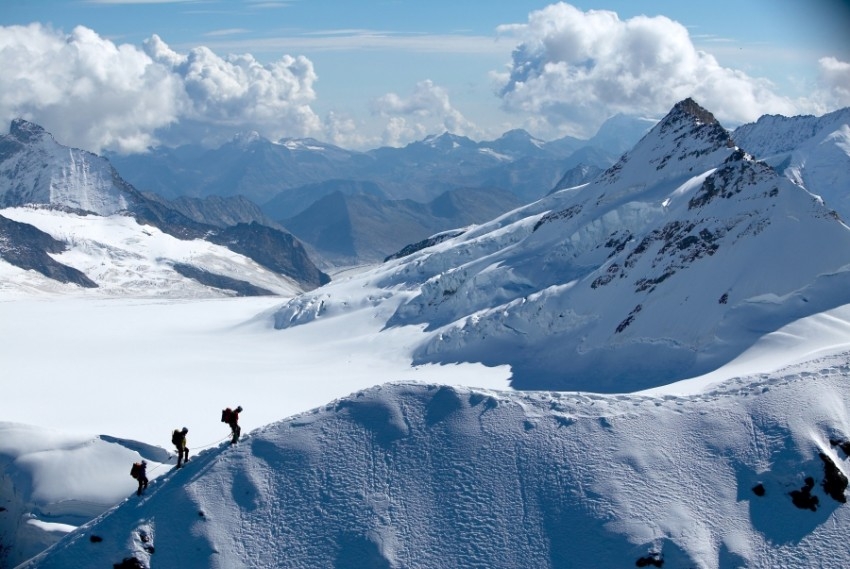 جبال الألب أصبحت أكثر خطورة بفعل التغير المناخي