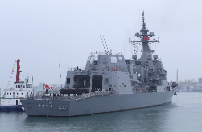 اليابان تعتزم إرسال قوة بحرية إلى الشرق الأوسط