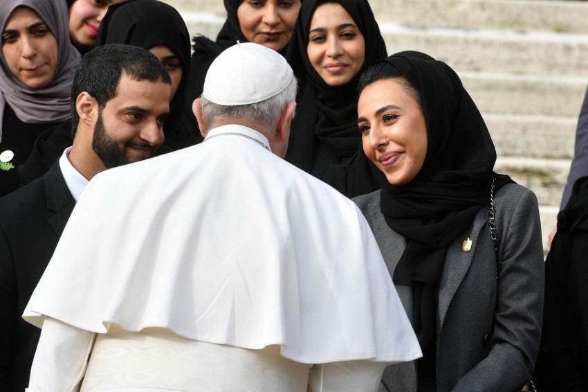 البابا فرنسيس: الإمارات نموذج في إرساء التسامح والتعايش والسلام.