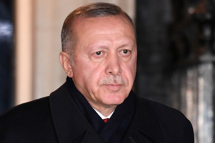 أردوغان يكيل تهم الفساد لـ«حلفائه المنشقين» دون دليل