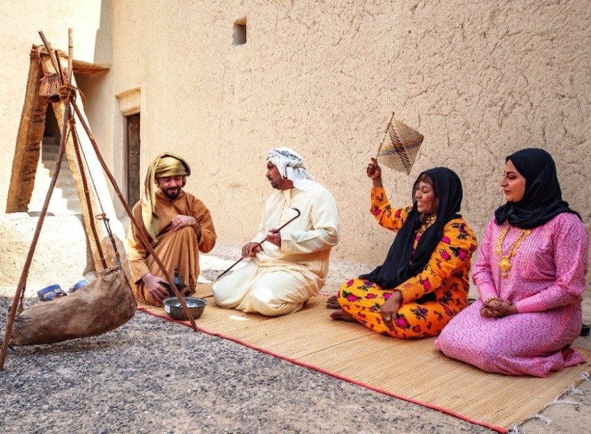 «بيتي القديم» تستعرض خصوصية التراث المعماري الإماراتي