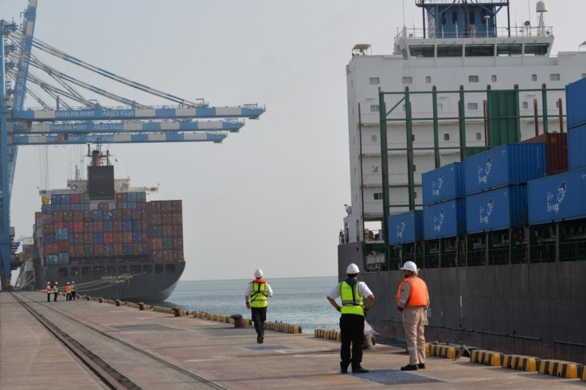 موانئ أبوظبي تستثمر 4 مليارات درهم في توسعات ميناء خليفة