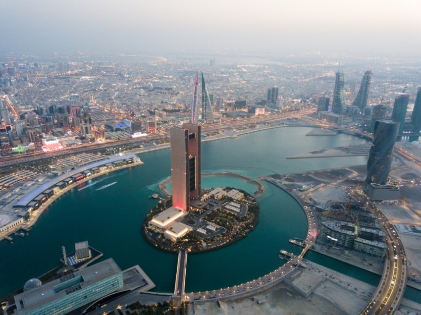 بحرينيون مقيمون في الإمارات: دار زايد بلدنا وأبناؤها أهلنا