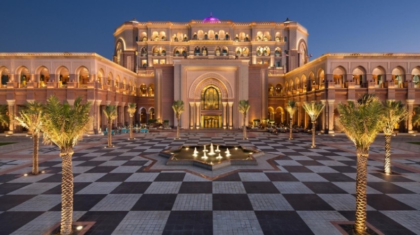 «ماندرين أورينتال» تتولى إدارة فندق قصر الإمارات