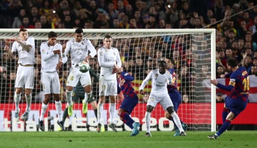 تعادل برشلونة وريال مدريد سلبياً في الكلاسيكو المؤجل
