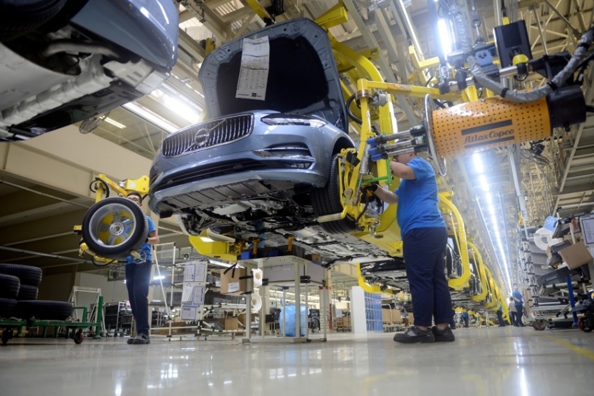 العصر الذهبي لصناعة السيارات الألمانية يوشك على الانتهاء