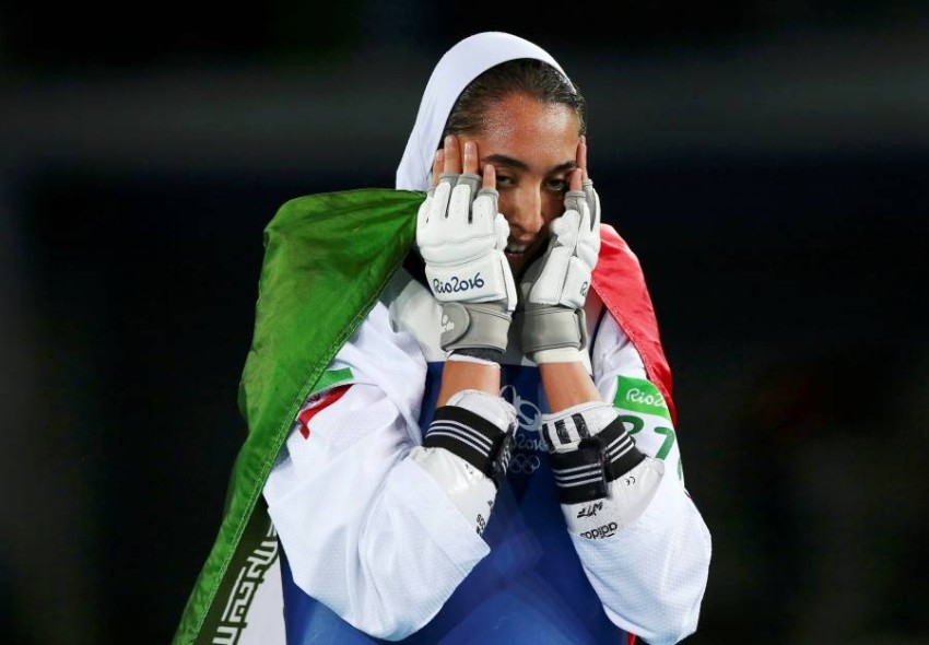 الإيرانية كيميا علي زاده تدرس تمثيل دولة جديدة في أولمبياد طوكيو