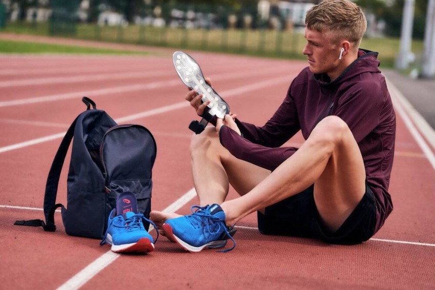 بطانة حذاء ذكية تنبهك للمخاطر المحتملة لأسلوبك في الركض