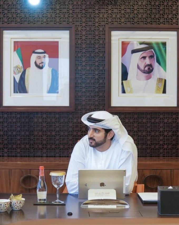 8 شروط للتعيين بعقد خاص في حكومة دبي