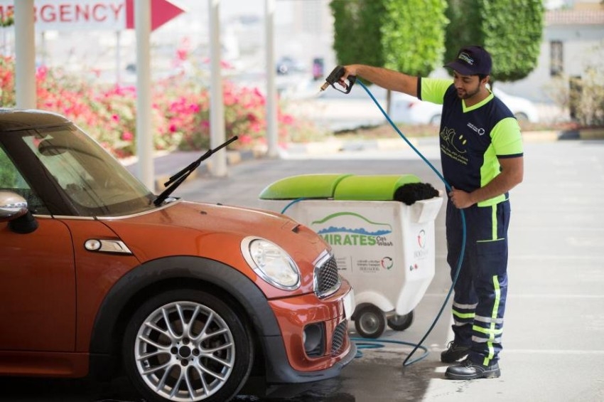 مواصلات الإمارات توفر 60 مليون لتر مياه بالغسل الجاف للمركبات في 2019