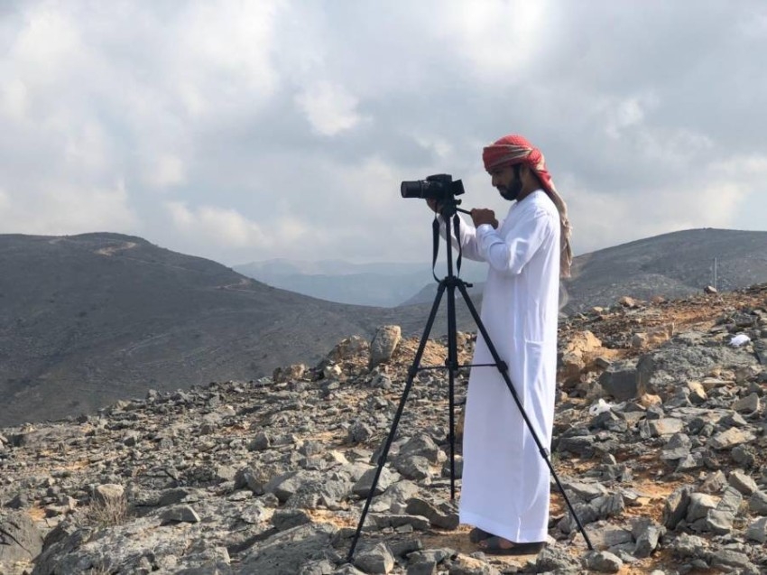 عدسة «عين الإمارات» توثق جماليات برج خليفة من رأس الخيمة