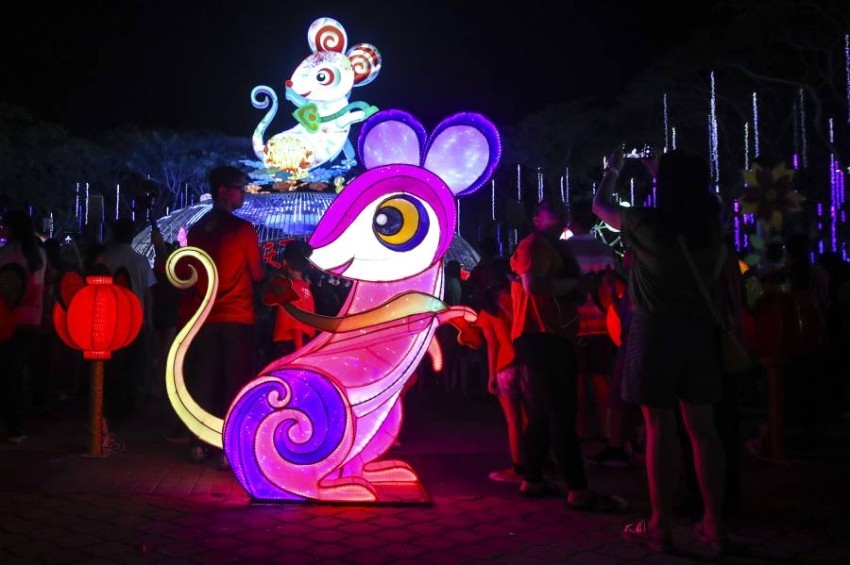 كورونا يلغي احتفالات بكين بعام «الفأر» الصيني