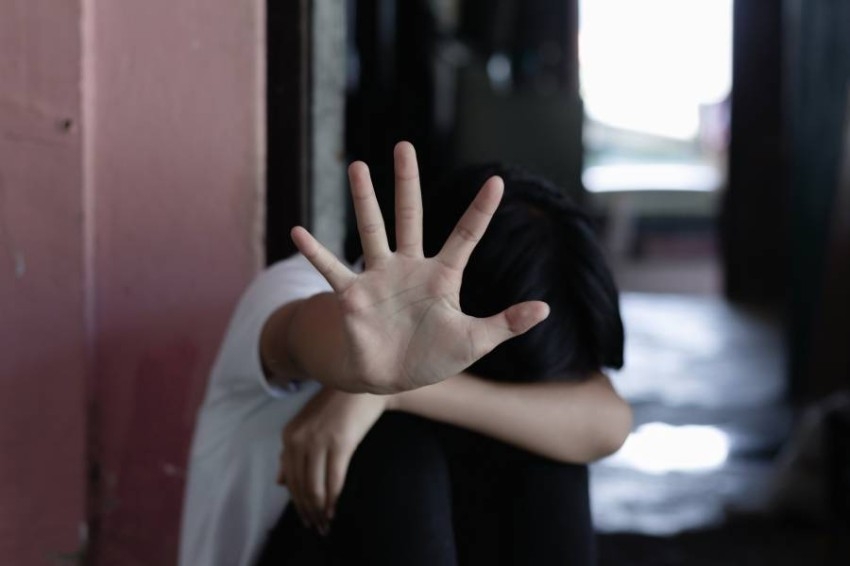 «التربية» تعتمد إجراءات التبليغ عن حالات الإساءة إلى الطلبة