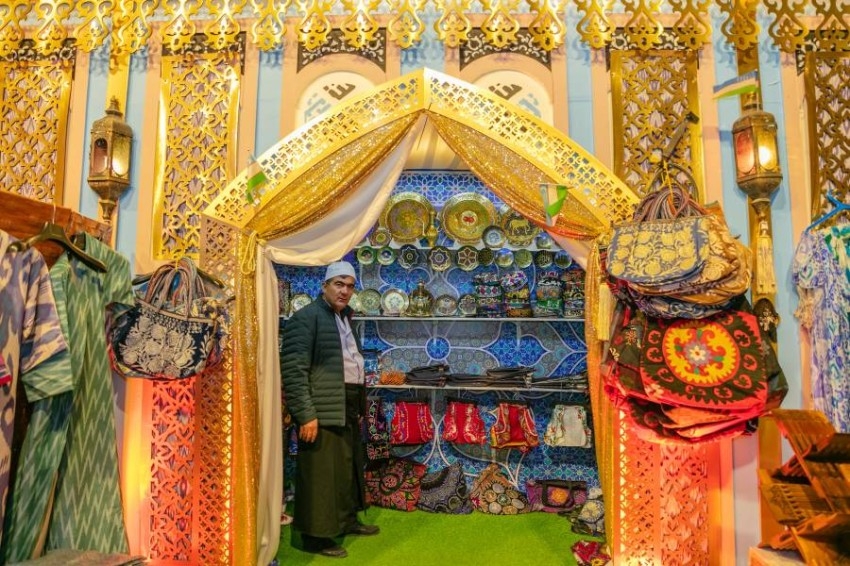 رحلة بين الثقافتين الأوزبكية والتايلاندية على جناح مهرجان الشيخ زايد