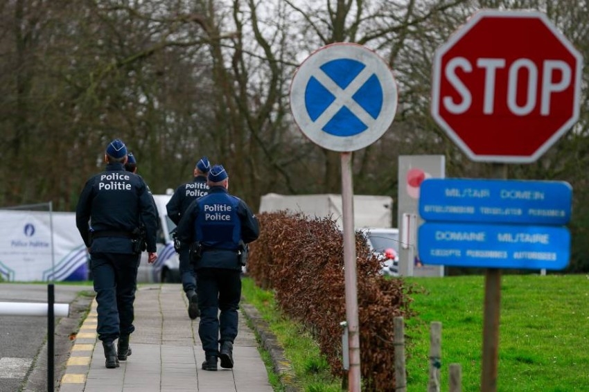 بلجيكا.. الشرطة تصيب رجلاً حاول مهاجمة أشخاص بسكين