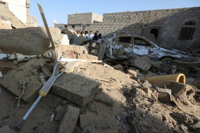 مصير مجهول لعشرات العائلات في الجوف نتيجة قطع الحوثيين للاتصالات والإنترنت