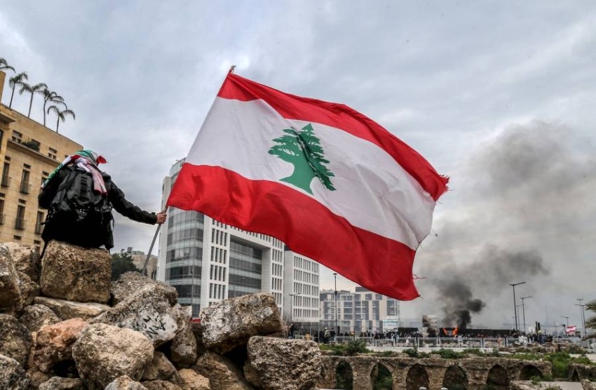 لبنان.. الحكومة الجديدة تنال ثقة البرلمان بعد أشهر من الاضطرابات والجمود السياسي