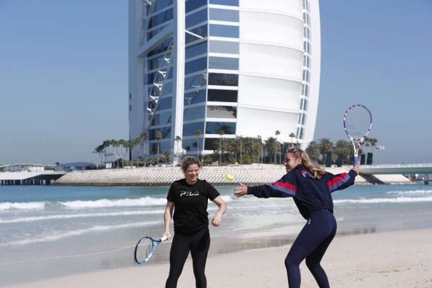«العائدة» كلايسترز تصطدم بموغوروسا في دبي الدولية لتنس السيدات