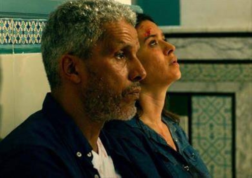 "بيك نعيش".. فيلم تونسي يفتح ملف الفساد