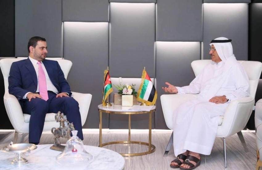 الإمارات والأردن يبحثان تعزيز الشراكة في مجال المشاريع الصغيرة والمتوسطة