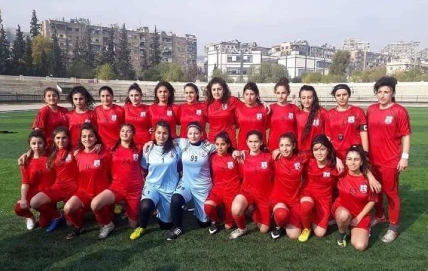 لاعبات كرة قدم يتحدين المجتمع في سوريا ويحصدن بطولة