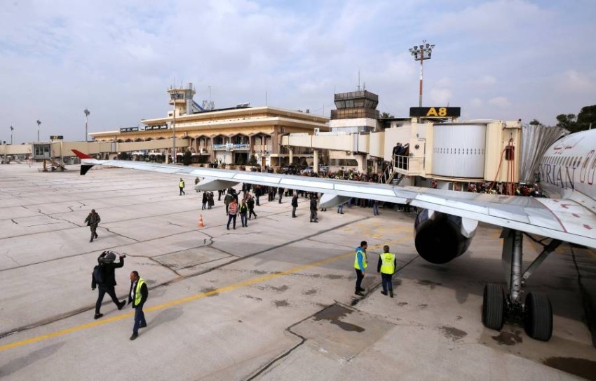 مطار حلب يستقبل أول طائرة سورية بعد إغلاق 8 سنوات
